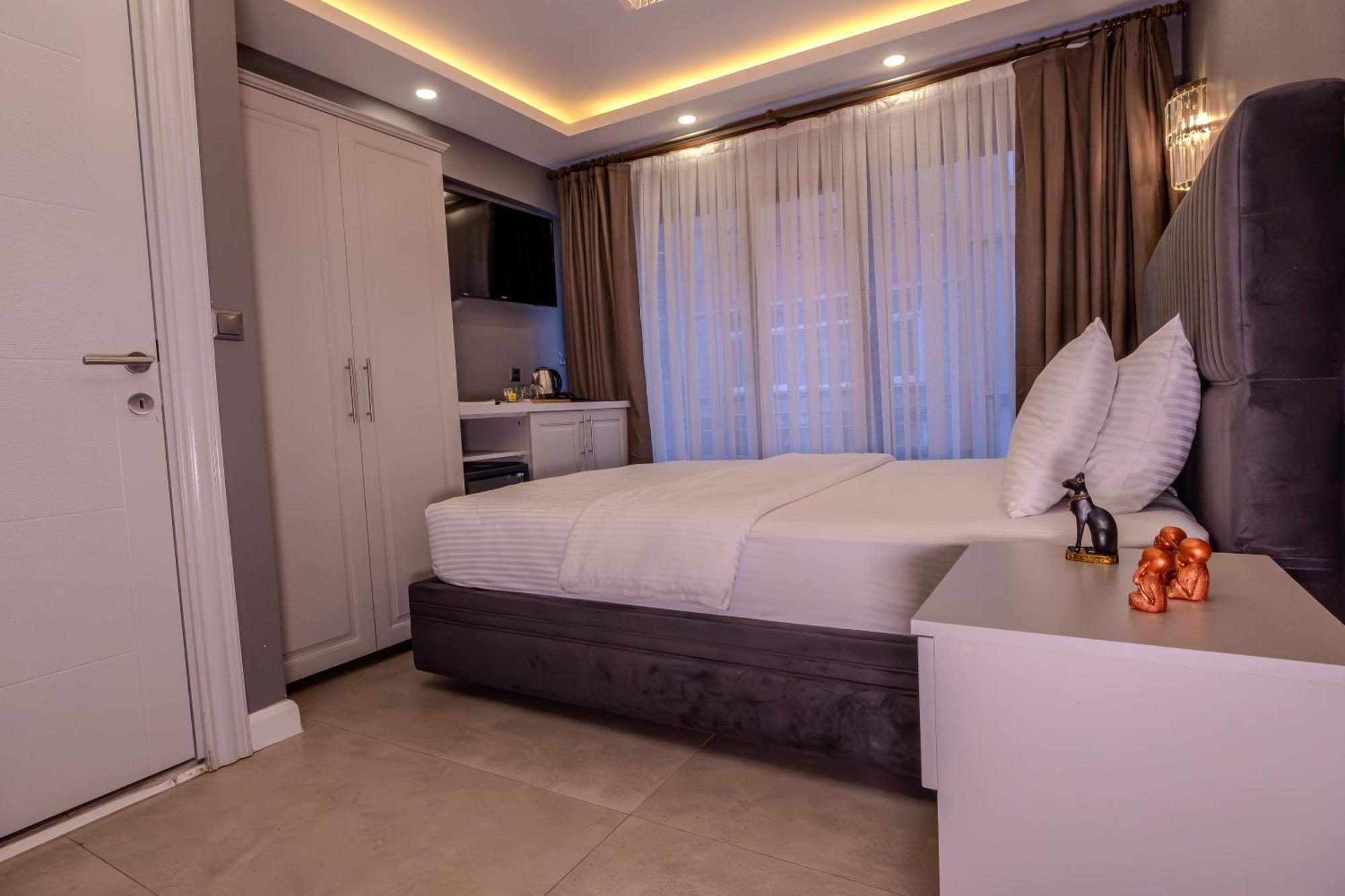 Classio Hotel Kadikoey Istanbul Exterior photo